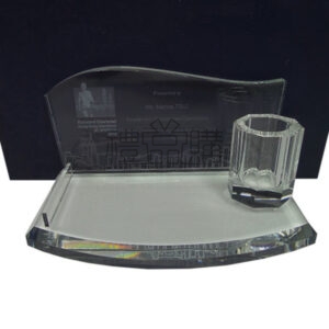 16418-Crystal-Paperweight-with-Pen-Holder_01