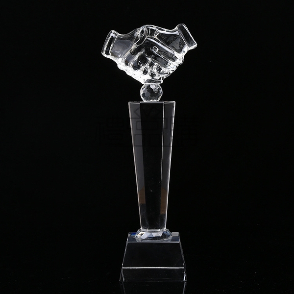 18364_Note_Crystal_Trophy_1