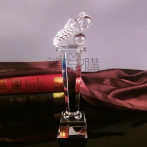 18365_Note_Crystal_Trophy_1