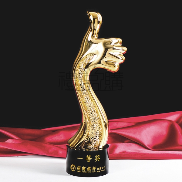 18645_Thumbs_up_Resin_Crystal_Trophy_01