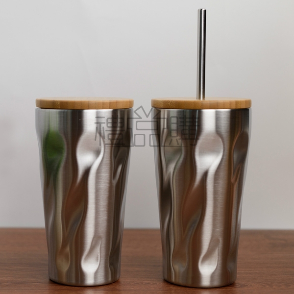 22909_Thermos_with_Straw_02